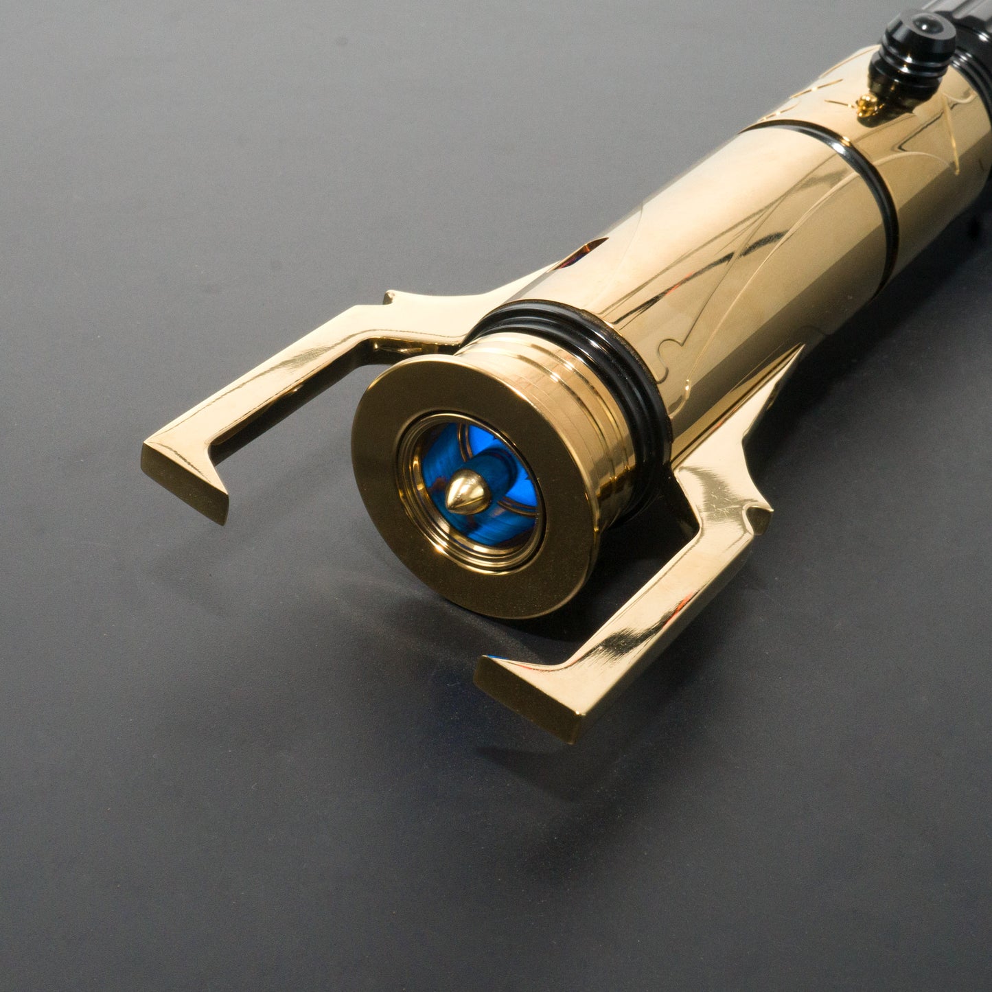 Taro Elite Saber