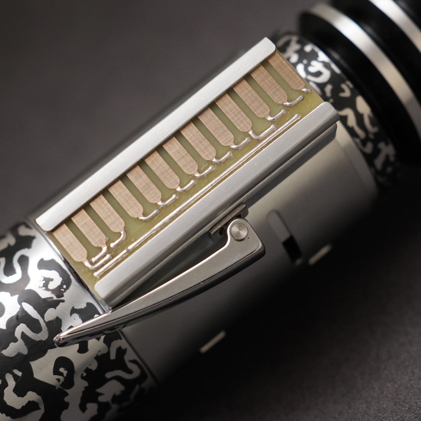 LSM6 Elite Saber