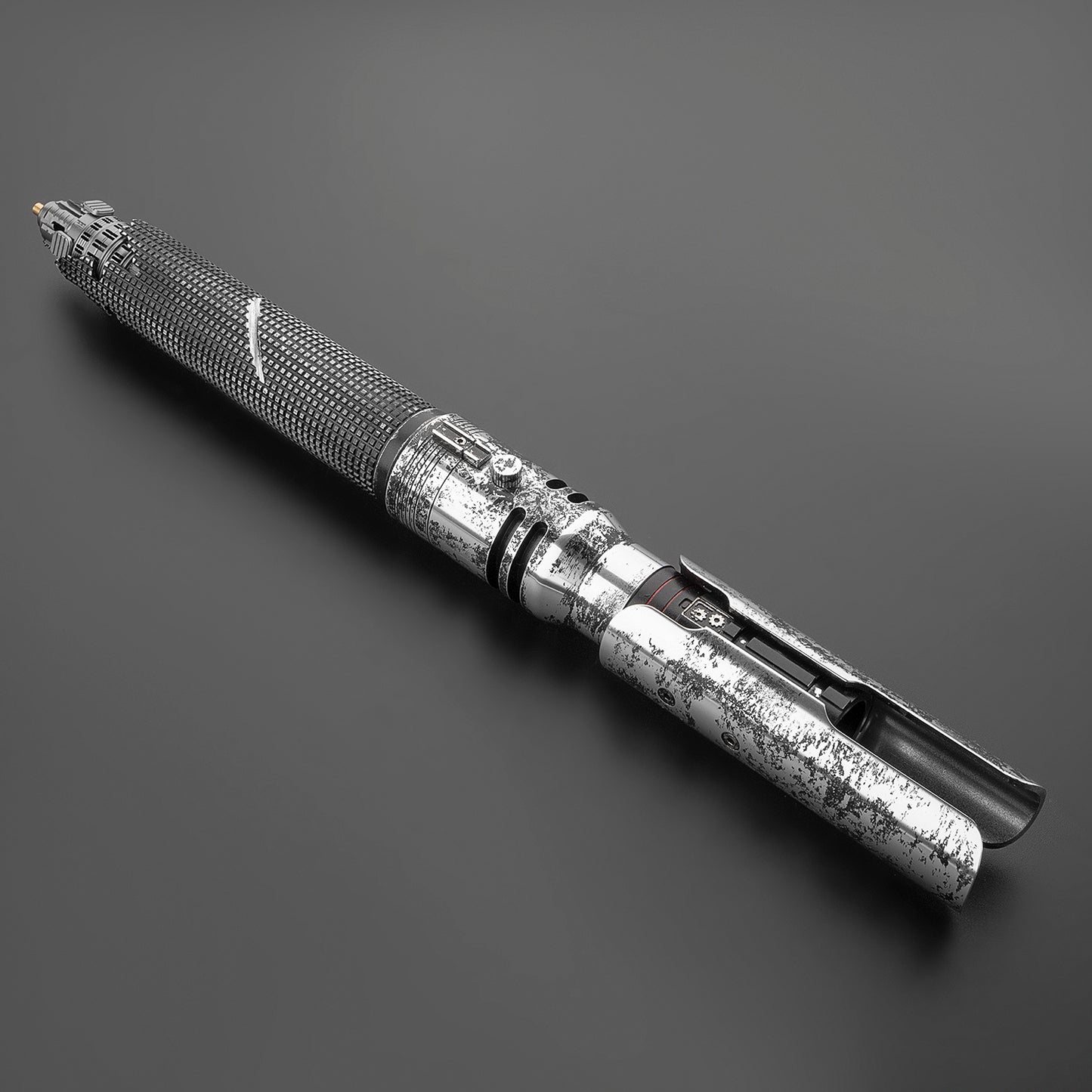 Weathered Survivor Saber