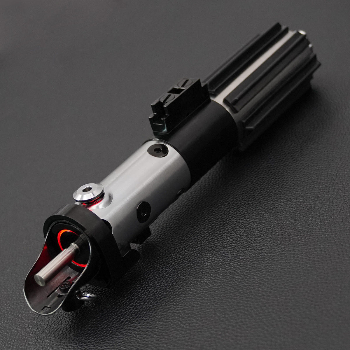 DV6 Elite Saber