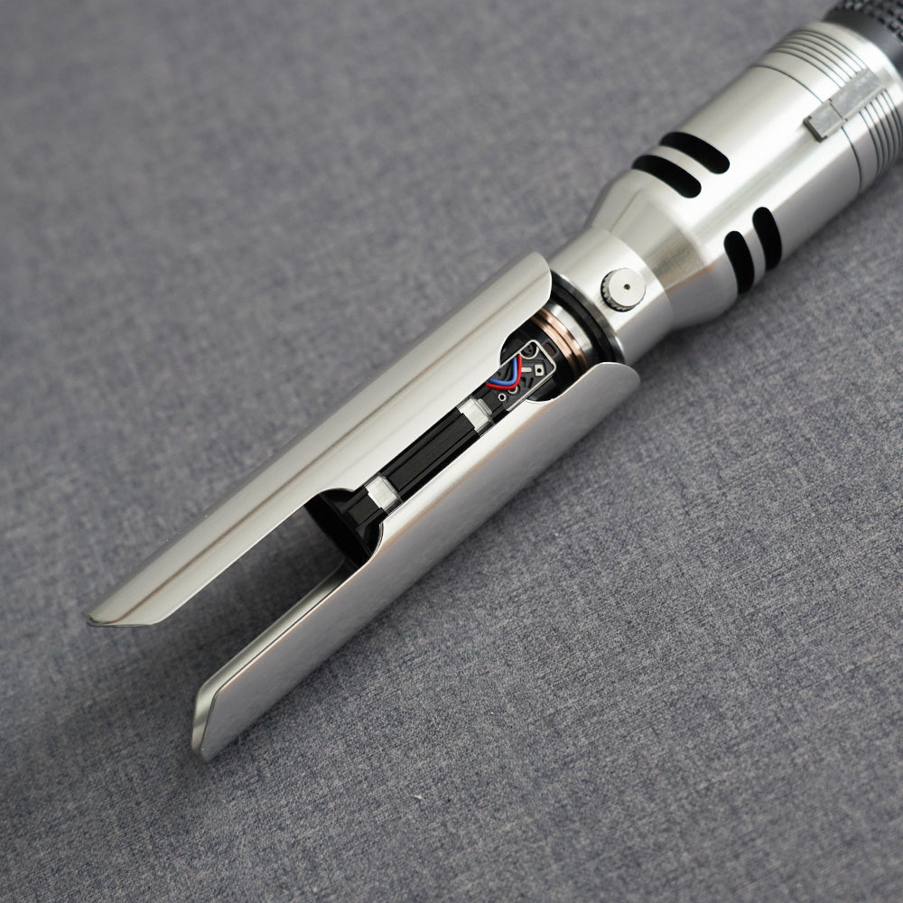 Survivor Elite Saber