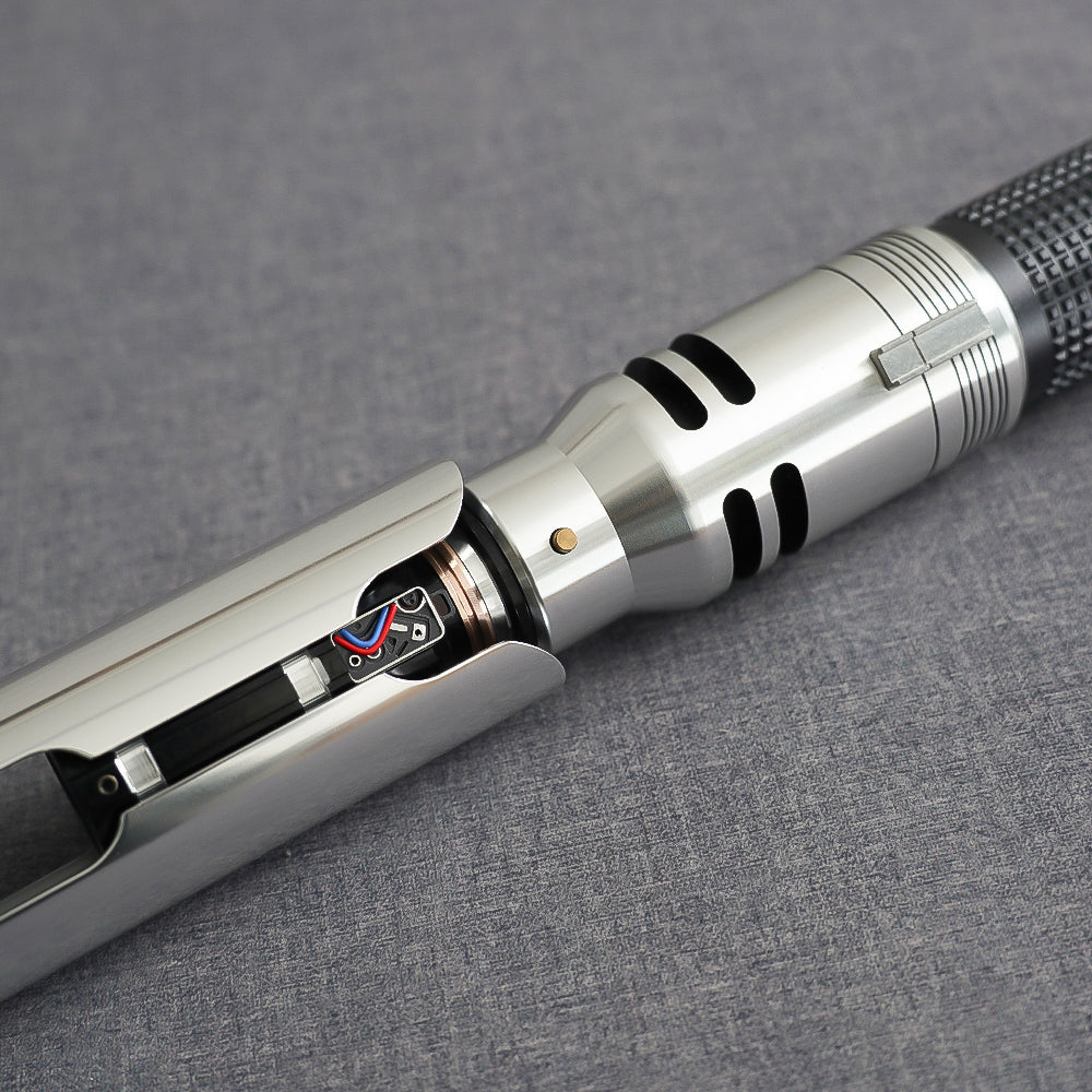 Survivor Elite Saber