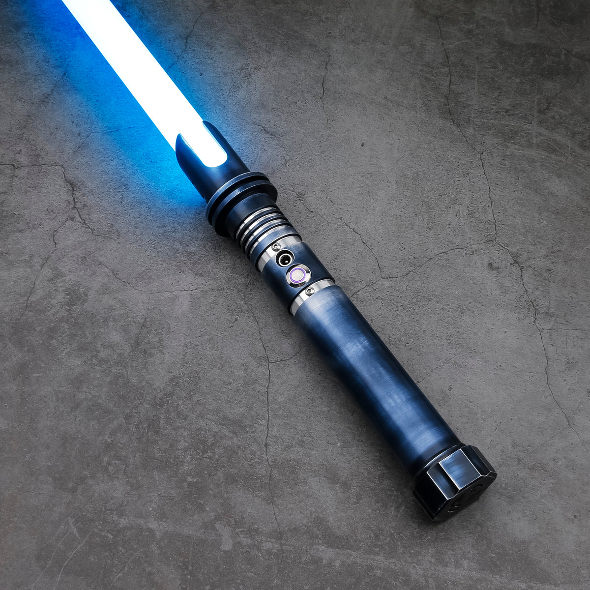 Essence Saber