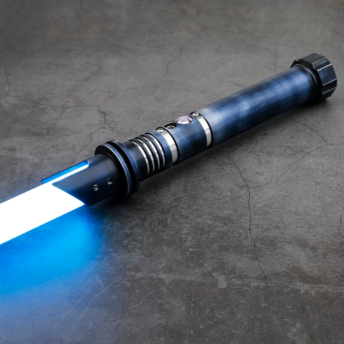Essence Saber